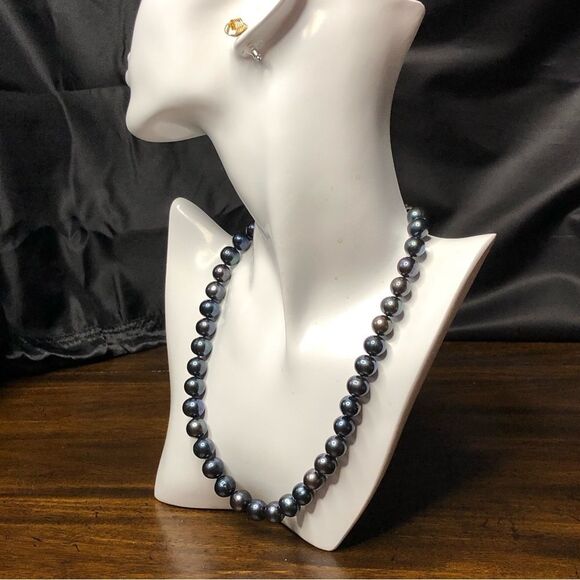 Hand Knotted PEACOCK PEARLS w Sterling Silver Lobster Claw Clasp 18 inches long - Picture 14 of 17
